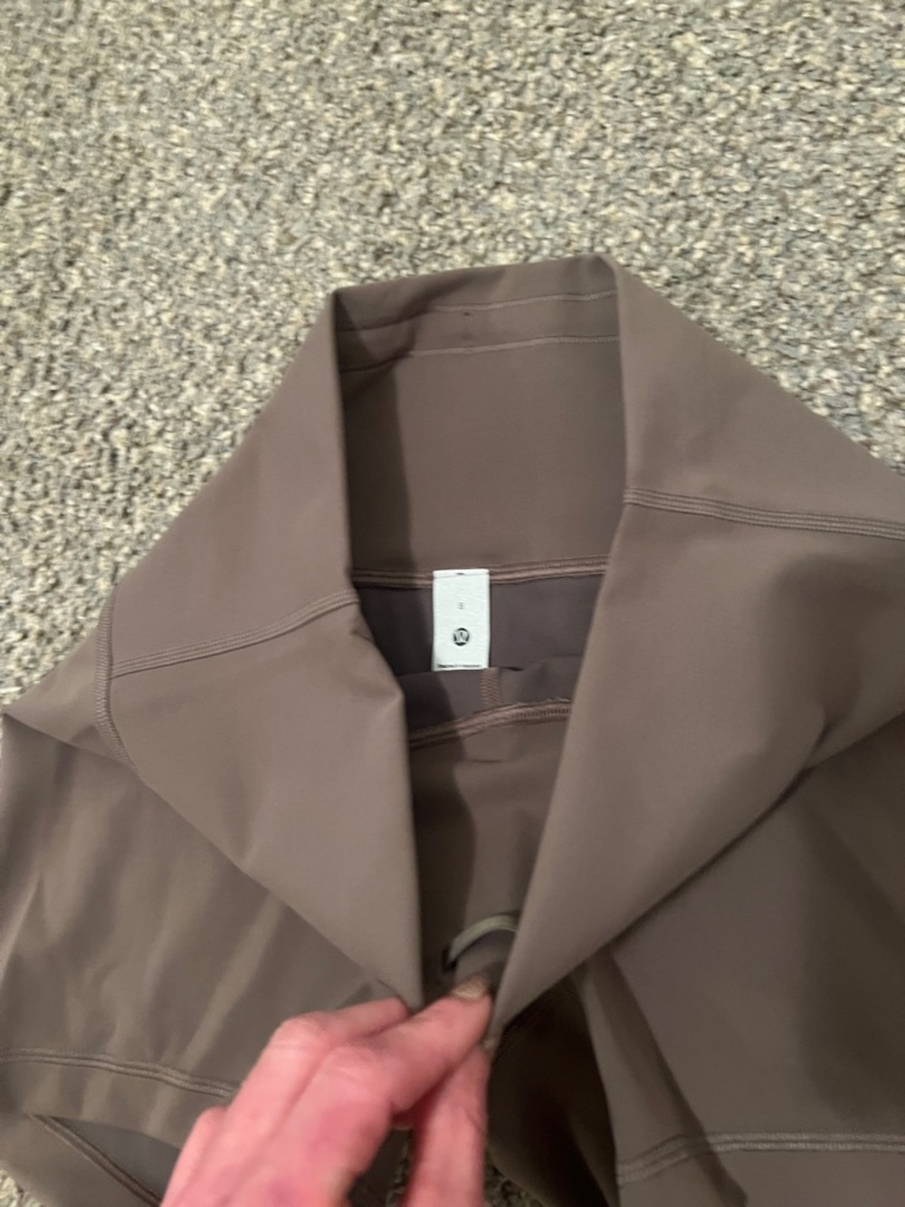 Lululemon wunder train HR short. 8 - Picture 3 of 4